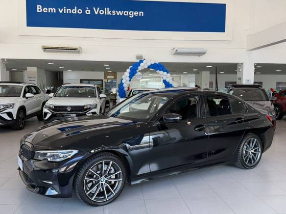 BMW 330i 2.0 16V TURBO GASOLINA SPORT AUTOMÁTICO BMW 330i 2.0 16V TURBO GASOLINA SPORT AUTOMÁTICO